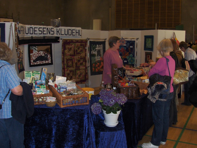 gal/Quiltefestival_i_Middelfart_2007/Butikker/quiltefestival 2007 054.jpg